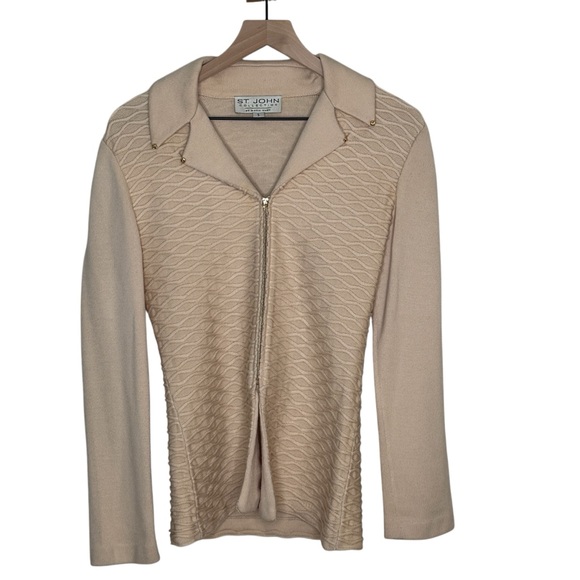 St. John Collection Jackets & Blazers - St John Collection Beige Zip Up Textured Knit Jacket Woman's Size Small